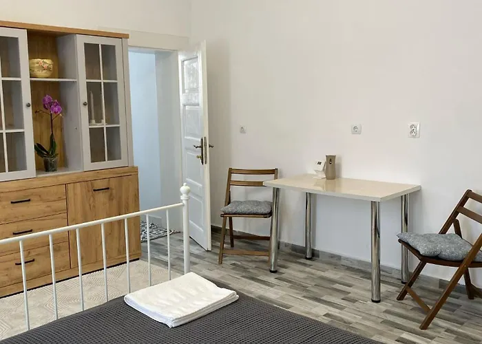 Castanilor 12-parking Included Brasov